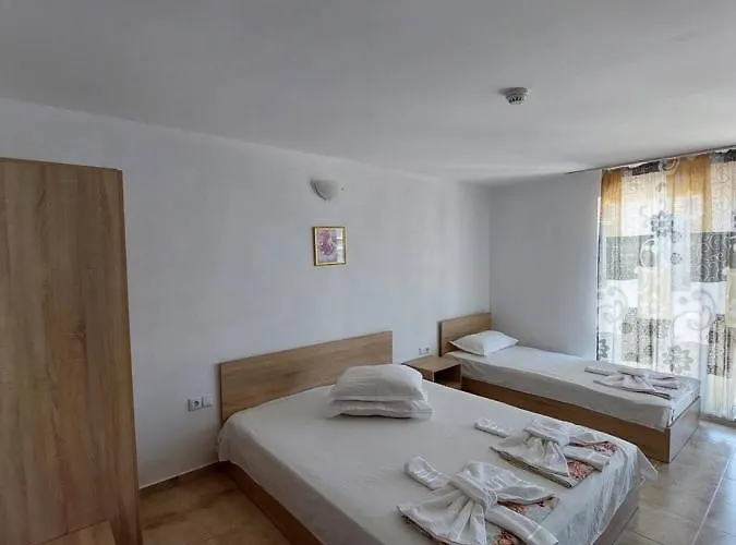 Pensjonat West Słoneczny Brzeg