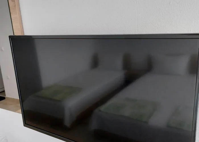 West Къща за гости 3*