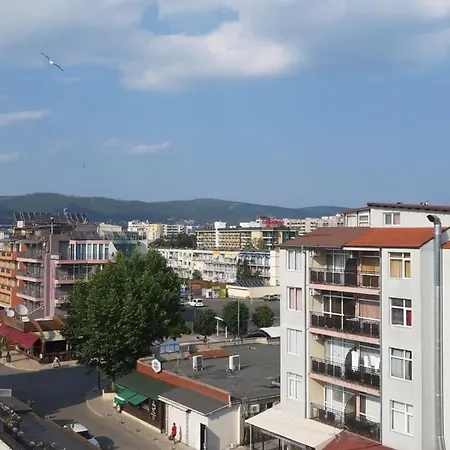 West Πανσιόν 3*