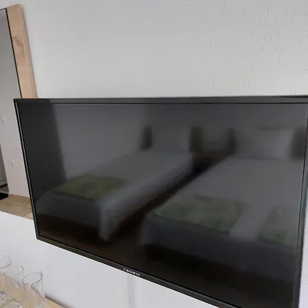 West Πανσιόν 3*