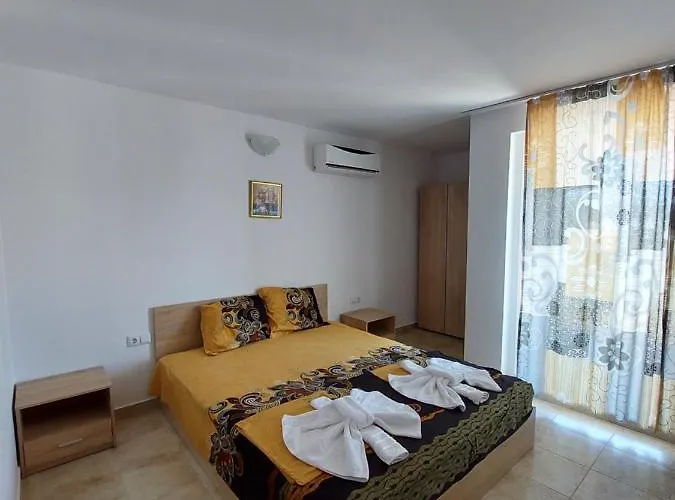 West Konukevi Sunny Beach